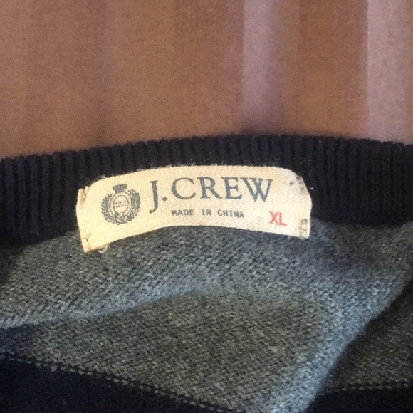 Jcrew light sweater - Picture 2 of 2